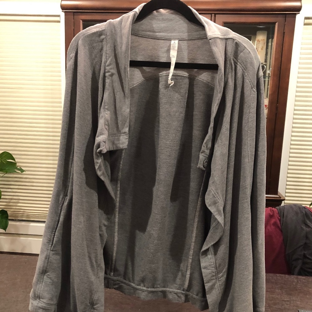 Lululemon Gray Athleisure Cardigan